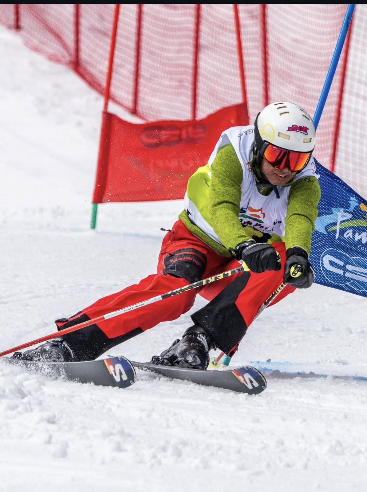Snow Masters ski action